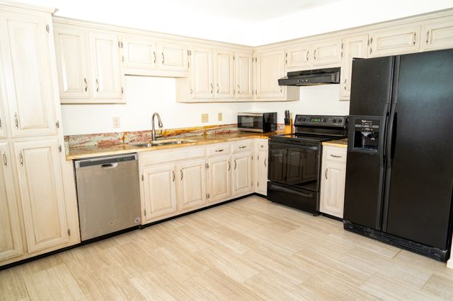 1006 Brentwood Pt, Brentwood, TN 37027