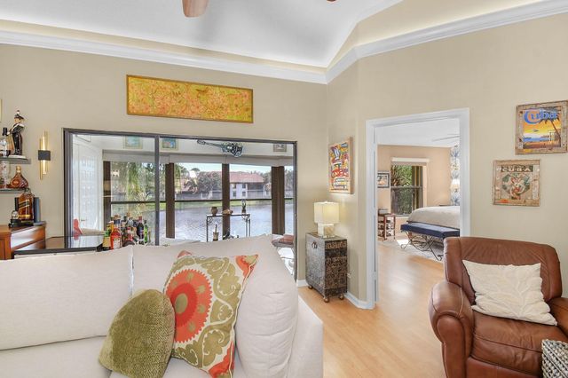 6040 SE Martinique Drive, Stuart, FL 34997