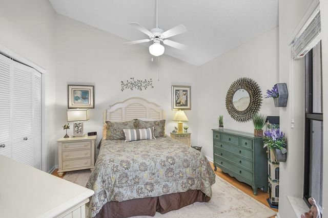 6040 SE Martinique Drive, Stuart, FL 34997