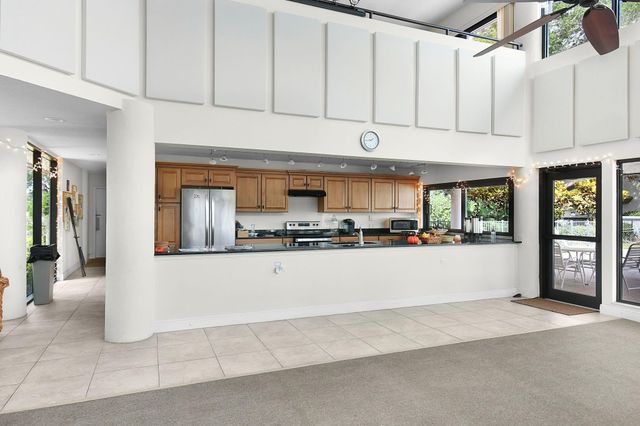 6040 SE Martinique Drive, Stuart, FL 34997