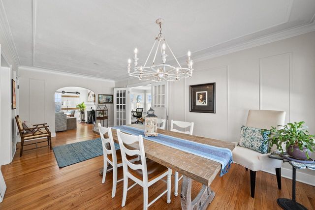 1076 Shabbona DRIVE, Fontana, WI 53125