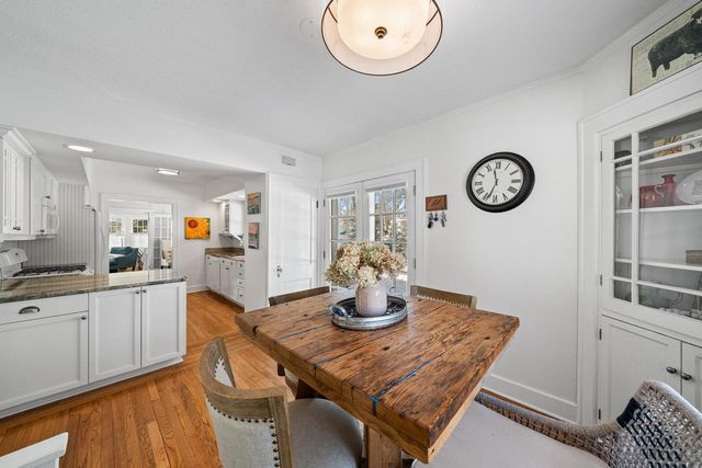 1076 Shabbona DRIVE, Fontana, WI 53125