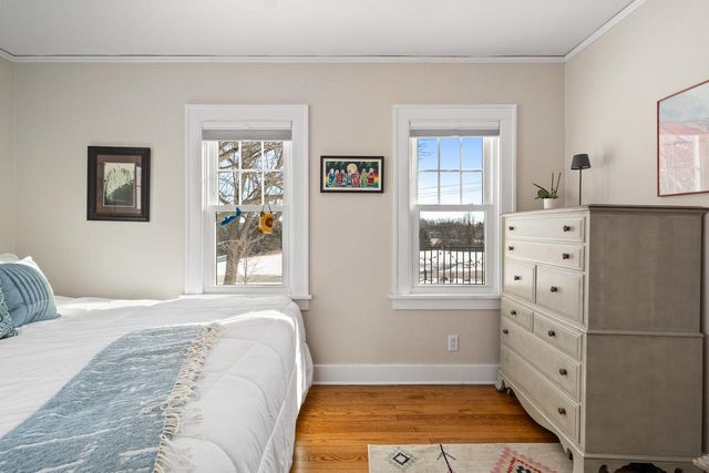 1076 Shabbona DRIVE, Fontana, WI 53125