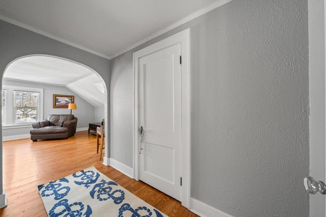 1076 Shabbona DRIVE, Fontana, WI 53125