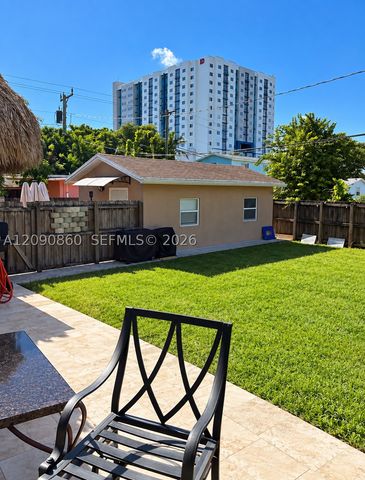 10665 SW 6 St, Miami, FL 33174