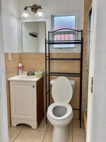 10665 SW 6 St, Miami, FL 33174
