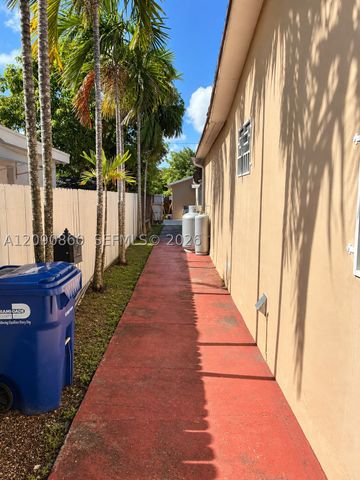 10665 SW 6 St, Miami, FL 33174