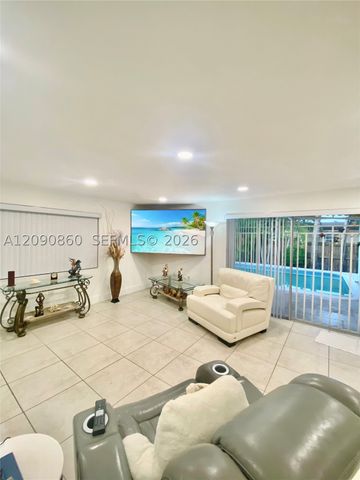 10665 SW 6 St, Miami, FL 33174