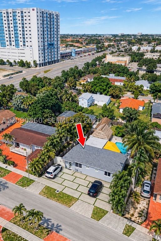 10665 SW 6 St, Miami, FL 33174