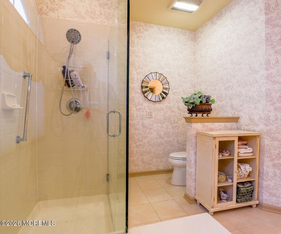1 Leeds Lane, Jamesburg, NJ 08831