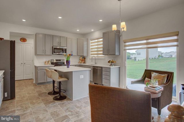 158 PLEASANT WATERS RD, Greencastle, PA 17225