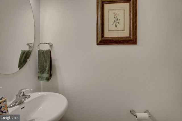 158 PLEASANT WATERS RD, Greencastle, PA 17225