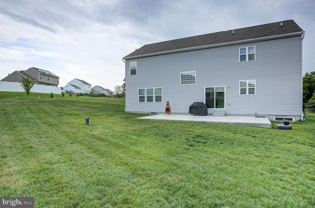 158 PLEASANT WATERS RD, Greencastle, PA 17225
