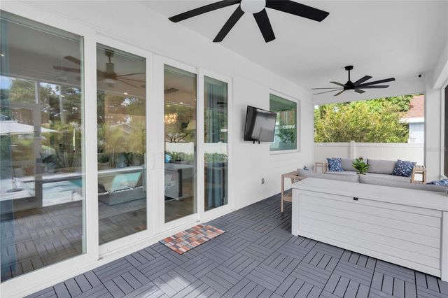 5451 2ND AVENUE S, St Petersburg, FL 33707