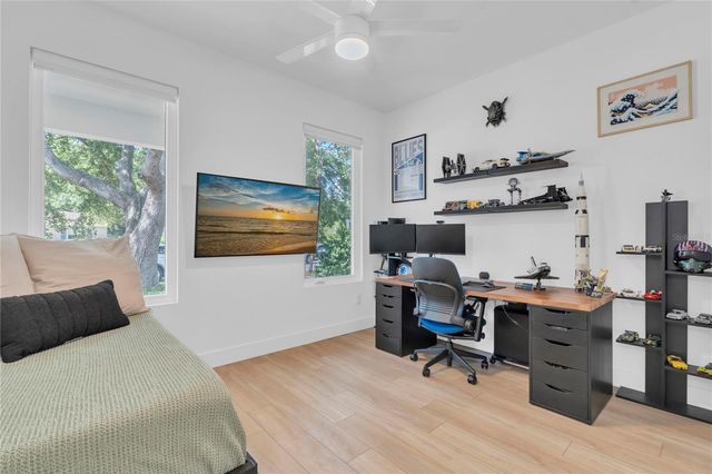 5451 2ND AVENUE S, St Petersburg, FL 33707