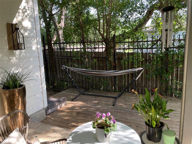1011 Brodie ST 15, Austin, TX 78704