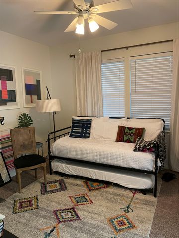 1011 Brodie ST 15, Austin, TX 78704