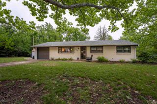 1700 Kenmar Drive, Manhattan, KS 66502