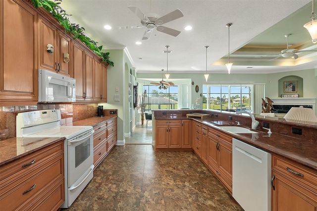 75 LONGVIEW WAY N, Palm Coast, FL 32137