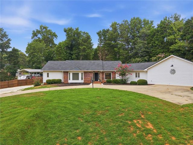 5235 Lanton Circle, Gainesville, GA 30504