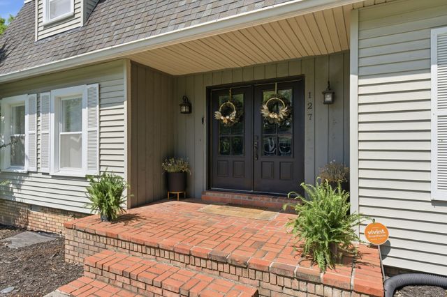 127 Nathan Forest Dr, Hendersonville, TN 37075