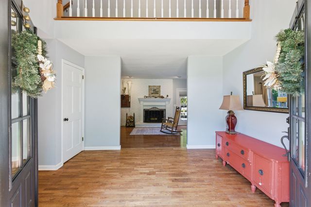 127 Nathan Forest Dr, Hendersonville, TN 37075