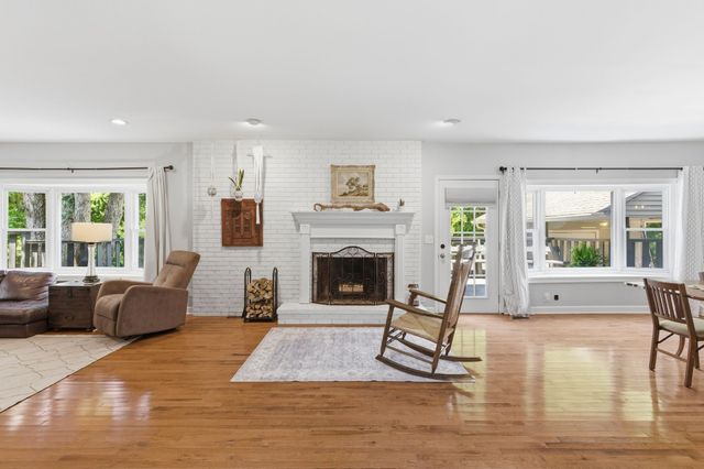 127 Nathan Forest Dr, Hendersonville, TN 37075