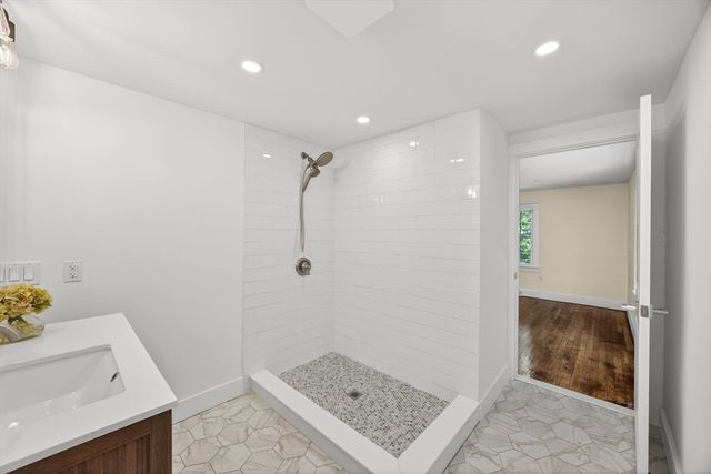 38 Captain Small, Yarmouth, MA 02664