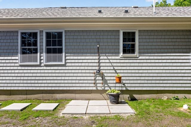 38 Captain Small, Yarmouth, MA 02664