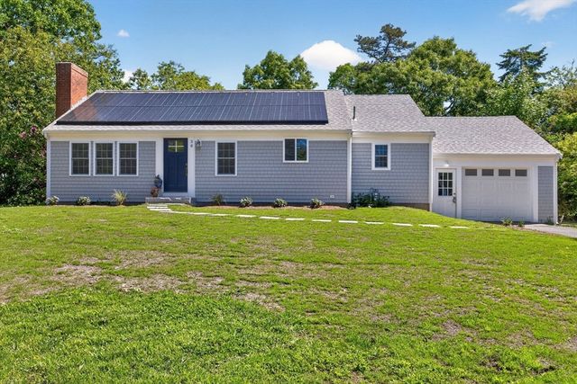 38 Captain Small, Yarmouth, MA 02664