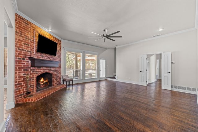 441 Country Ridge Lane, Red Oak, TX 75154