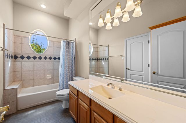 441 Country Ridge Lane, Red Oak, TX 75154