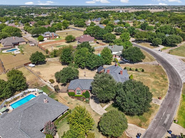441 Country Ridge Lane, Red Oak, TX 75154