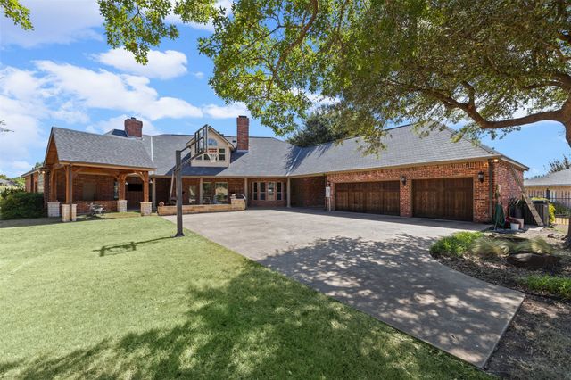 441 Country Ridge Lane, Red Oak, TX 75154