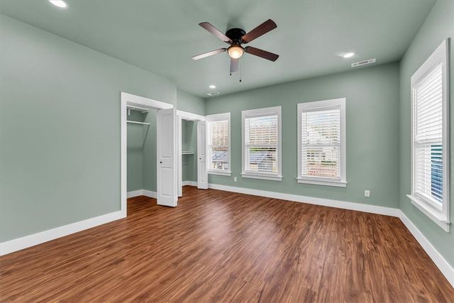 25 W 5th Street, Fayetteville, AR 72701