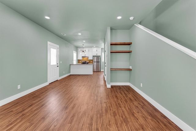 25 W 5th Street, Fayetteville, AR 72701