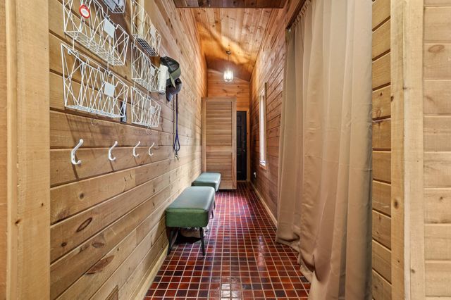 7411 Elm Court, Horace, ND 58047