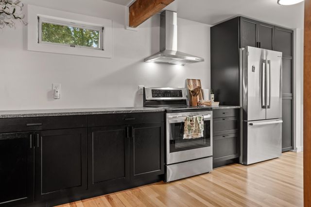 7411 Elm Court, Horace, ND 58047