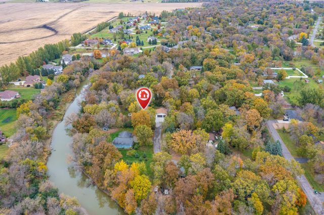 7411 Elm Court, Horace, ND 58047