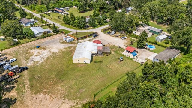 15166 Martin Drive, Conroe, TX 77302