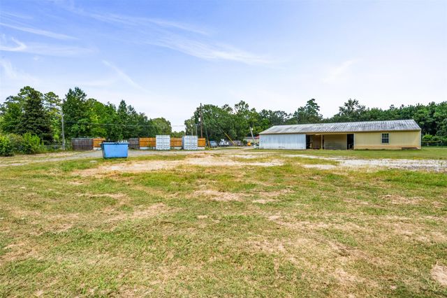 15166 Martin Drive, Conroe, TX 77302