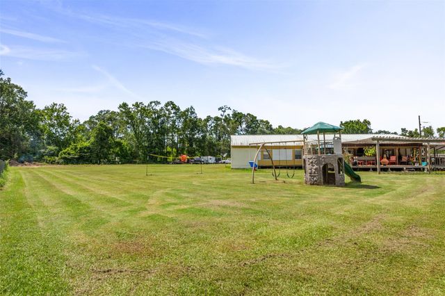 15166 Martin Drive, Conroe, TX 77302