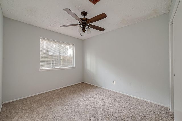 7035 Foxfield Lane, Humble, TX 77338