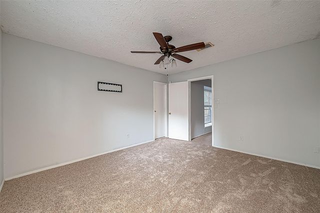 7035 Foxfield Lane, Humble, TX 77338