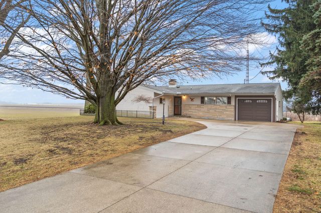 3212 E 400 S, La Porte, IN 46350