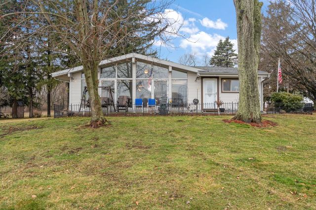 3212 E 400 S, La Porte, IN 46350