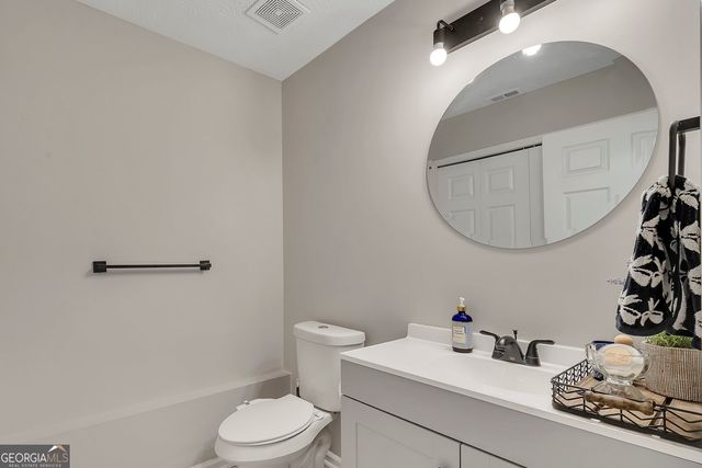 2683 Lake Park Bend, Acworth, GA 30101