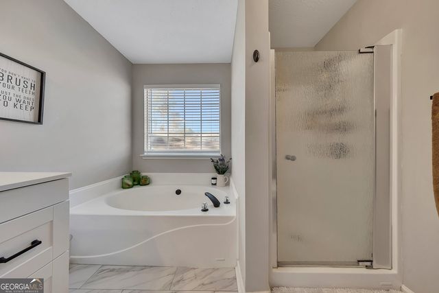 2683 Lake Park Bend, Acworth, GA 30101