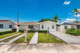 395 W 39th Pl, Hialeah, FL 33012