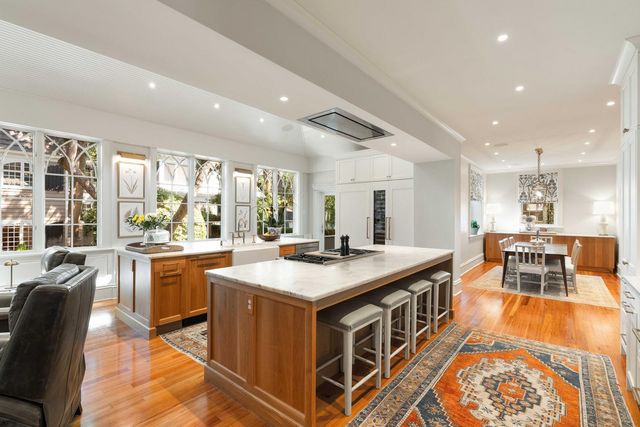 22 Rutledge Avenue, Charleston, SC 29401